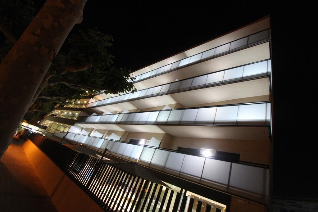 Apartamentos Cambrils Playa Spa Luaran gambar